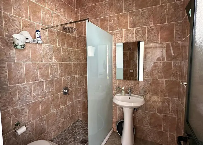 מלון Jf דרמי