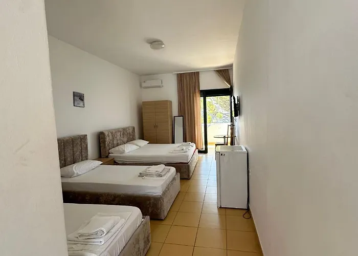 Jf ホテル Dhërmi